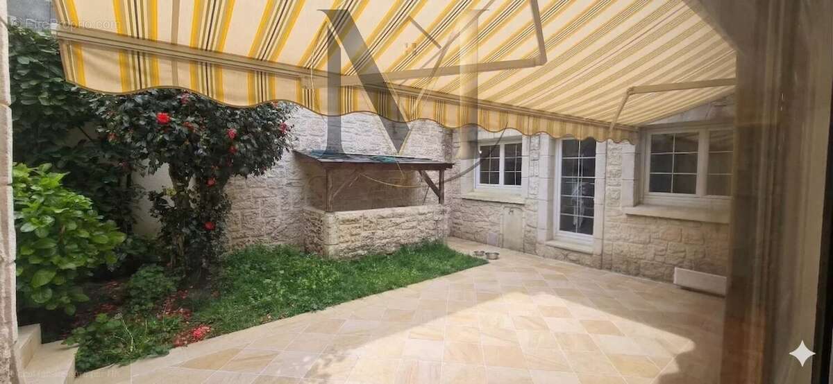 Maison à MORLAAS