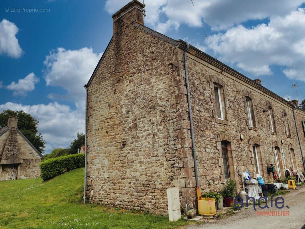 Maison à BUBRY