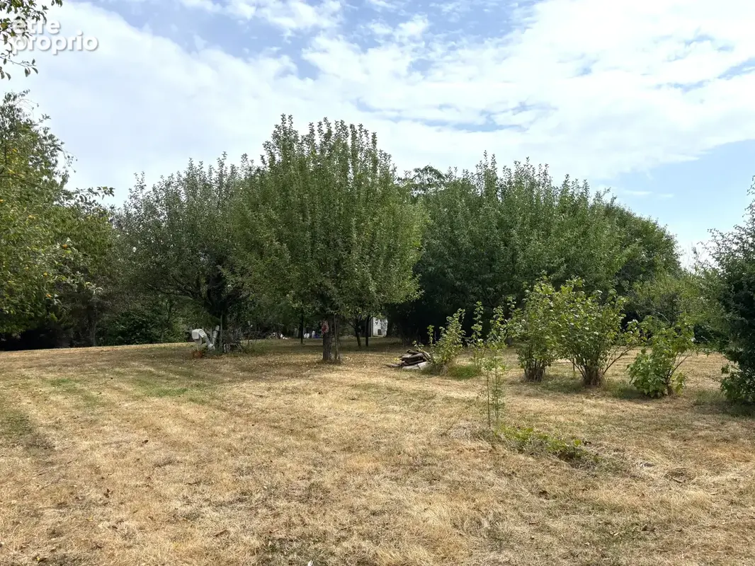 Bâgé-Dommartin ! Maison de plain-pied avec terrain constructible de 4 430 m - photo 11