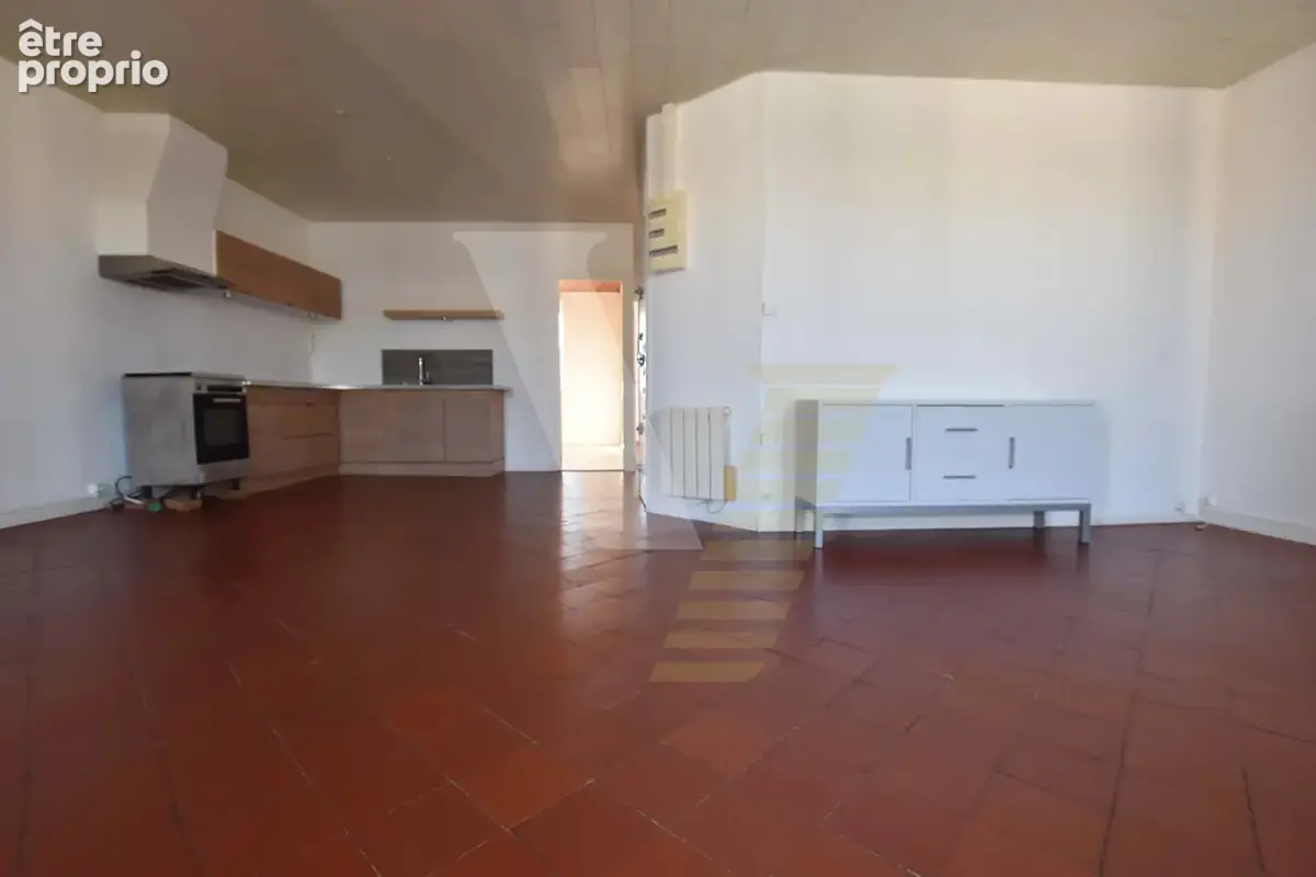 Appartement t3 en centre-ville - photo 4