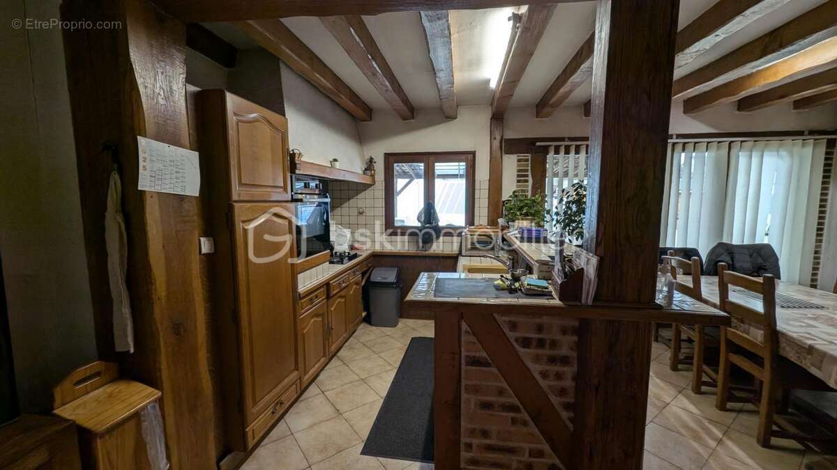 Terrain à PARAY-VIEILLE-POSTE