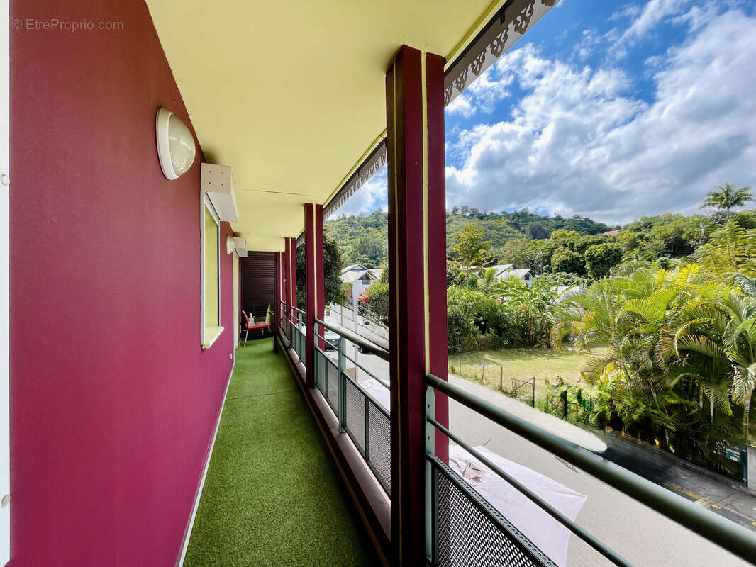 Commerce à ENTRE-DEUX