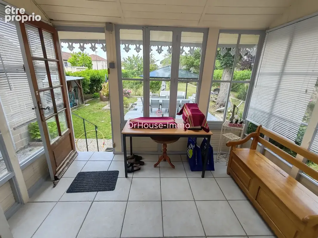 Maison 7 pièces 110 m² à vendre à Les Ormes (86220) - photo 7