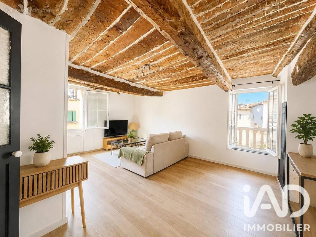 Photo 1 - Appartement à TRANS-EN-PROVENCE