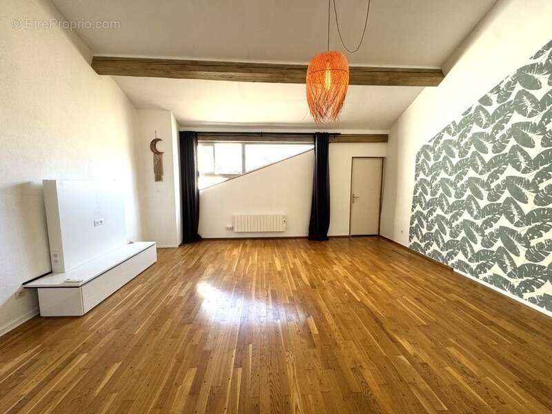 Appartement à JONAGE