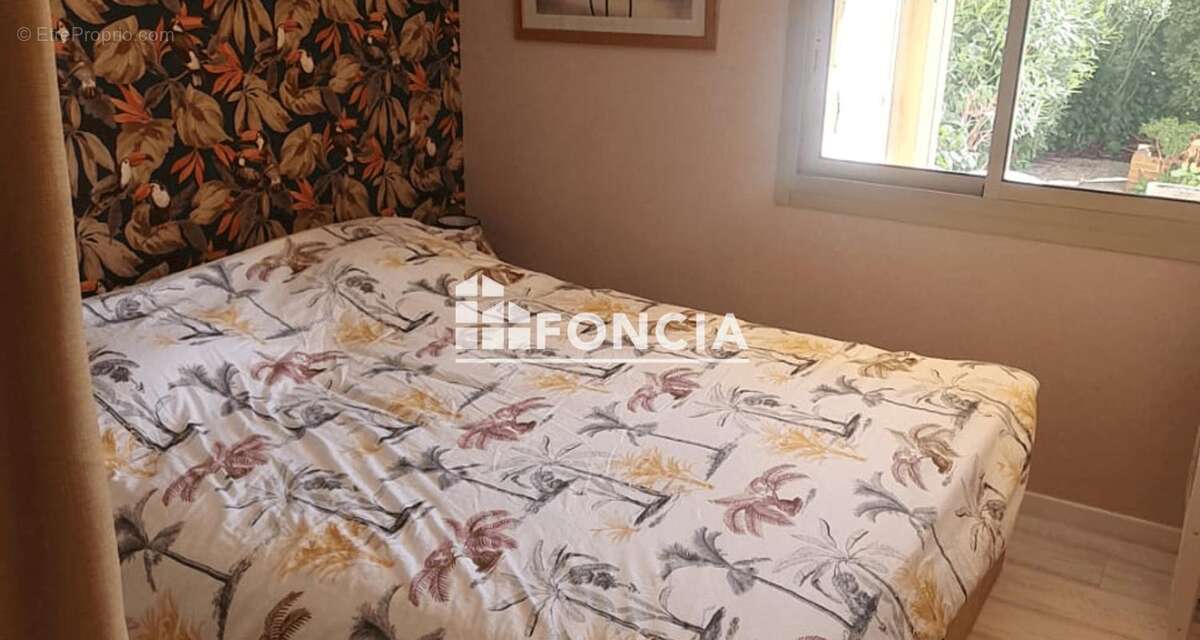 Appartement à SIX-FOURS-LES-PLAGES