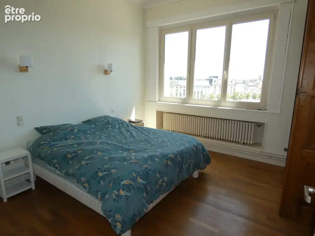 Superbe appartement en duplex de 124 m2 avec balcon et vue sur les quais - photo 6