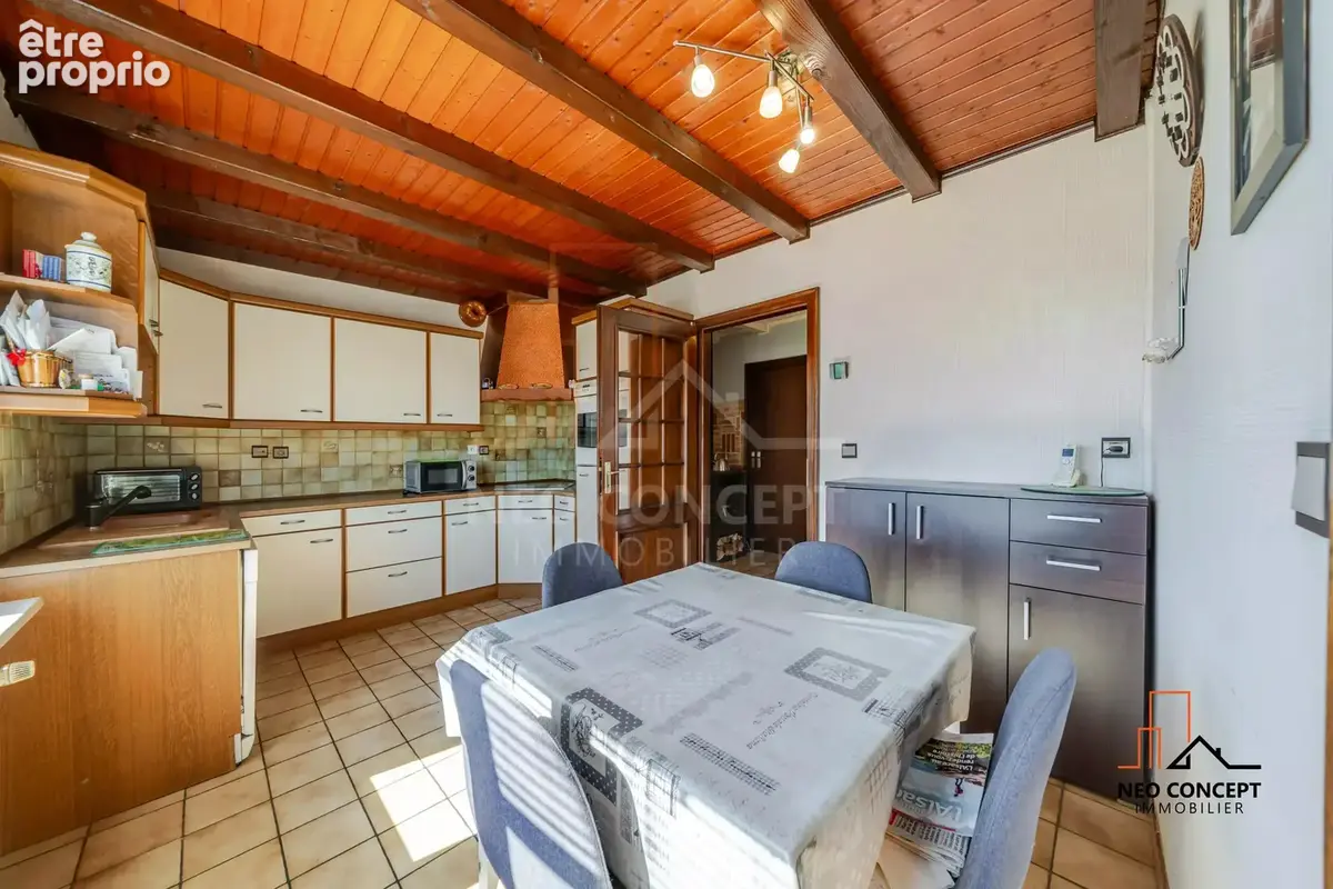 * MERTZWILLER - Spacieuse maison de 200 m² avec possibilité de séparation en 2 appartements sur 8.55 ares de terrain ! * - photo 17