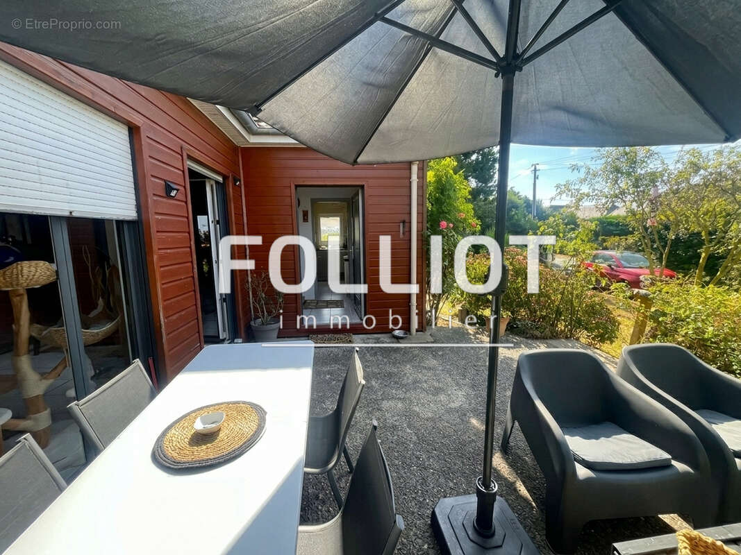 À Vendre : Pavillon sur sous-sol 6 pièces à vendre à Sainte-Honorine-des-Pertes, Aure sur Mer - photo 18