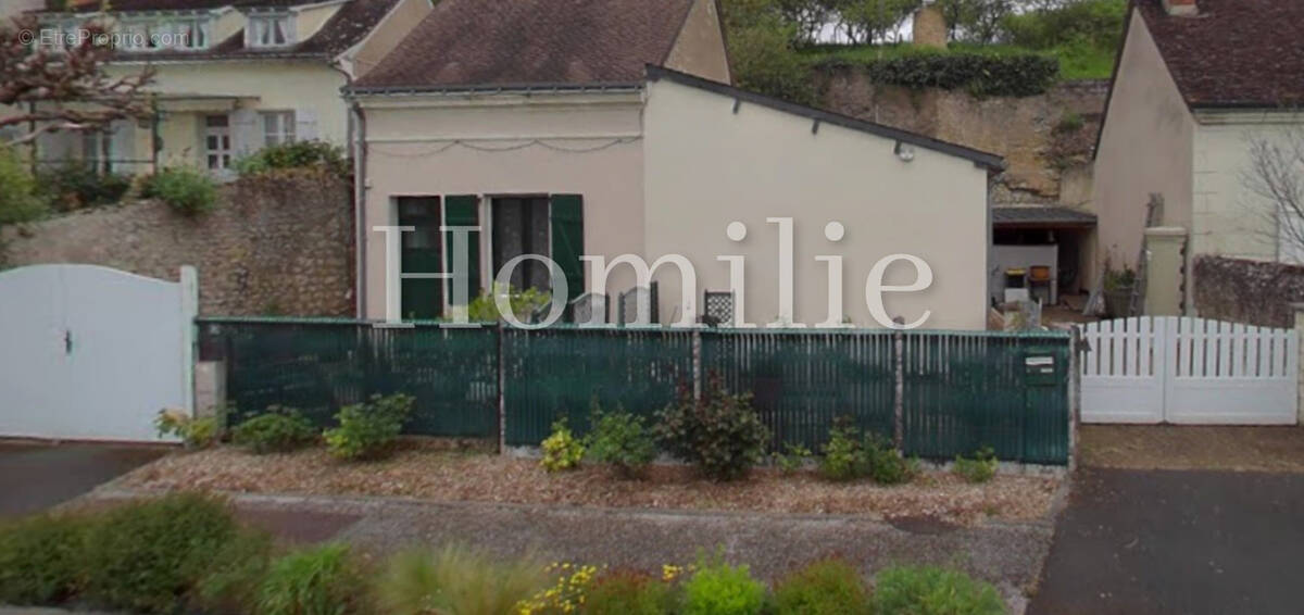 Maison à CHISSEAUX