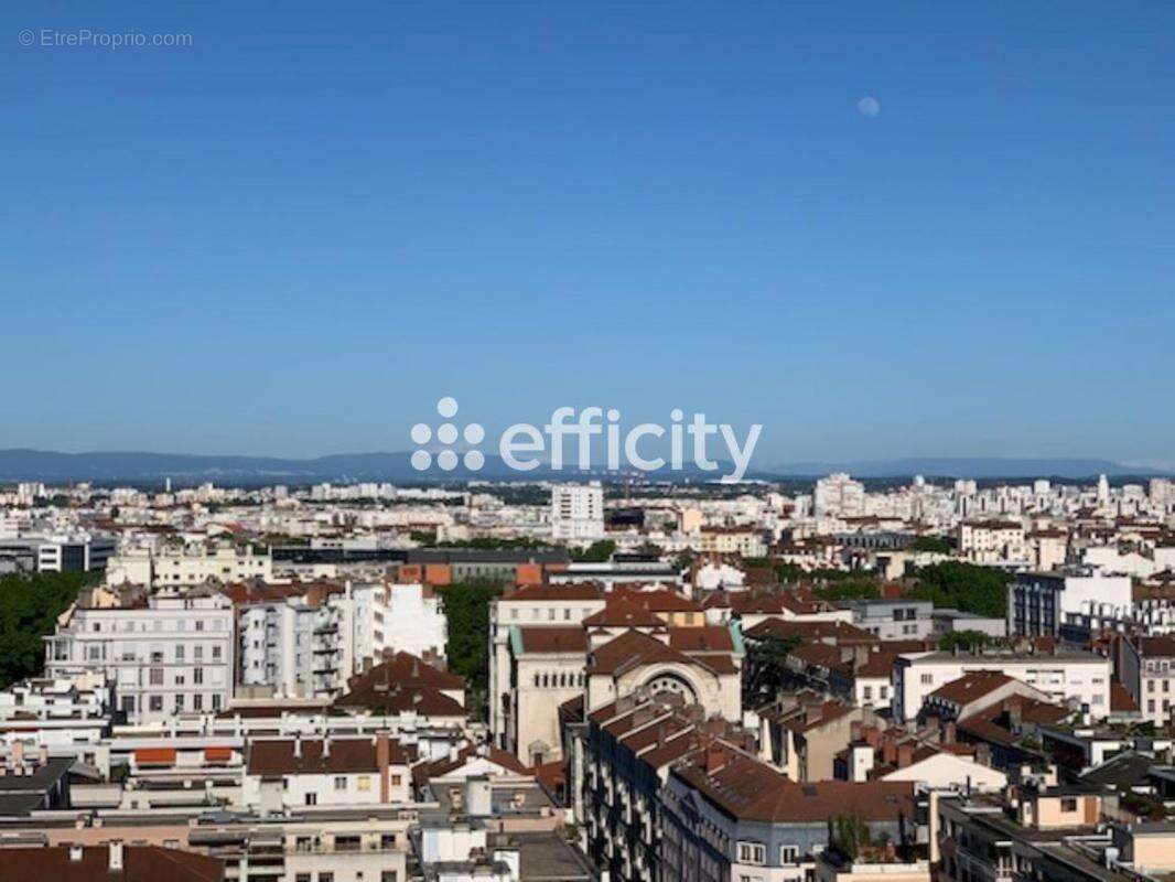 Appartement à LYON-6E
