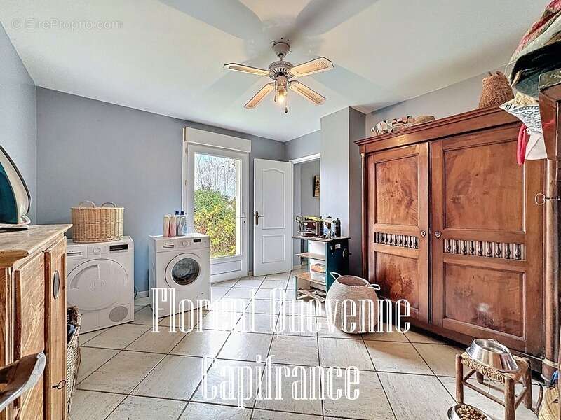 Maison à MERY-CORBON