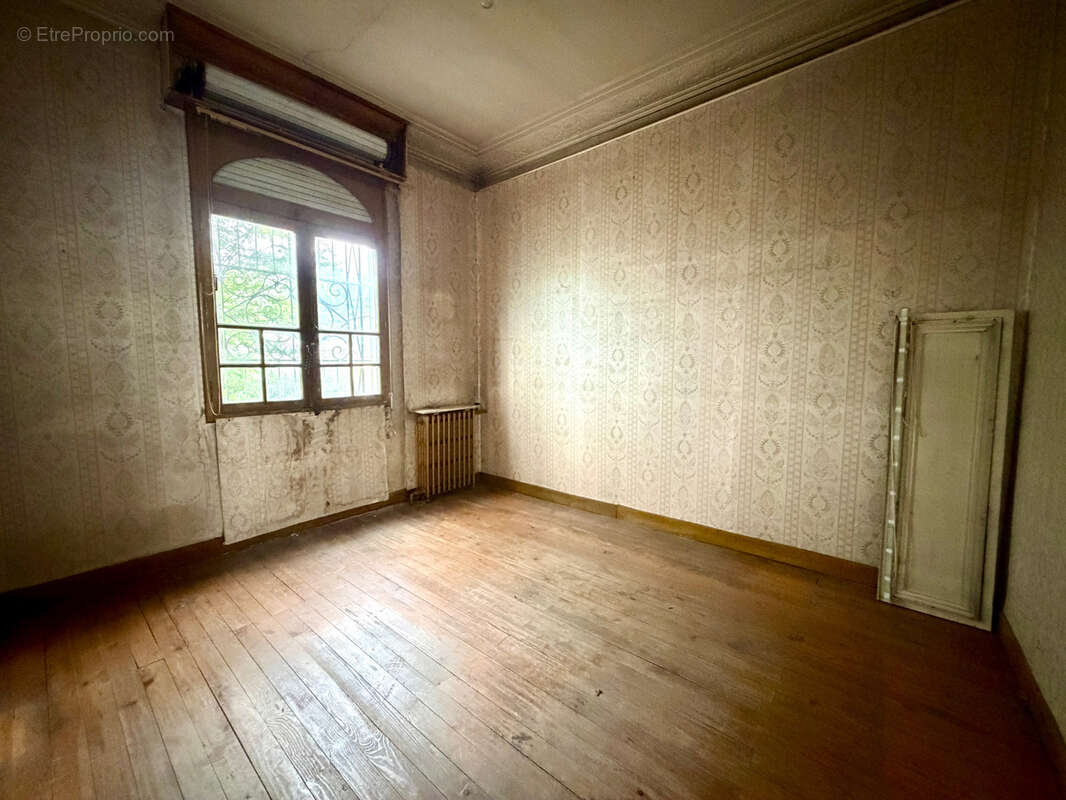 Maison pierre à rénover - Bordeaux Caudéran - photo 6