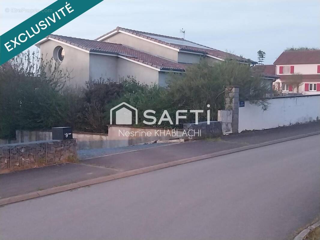 Photo 1 - Maison à SAINT-PIERREVILLERS