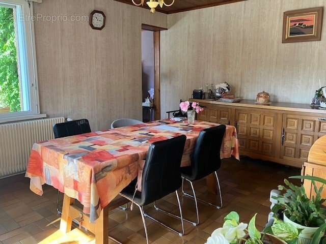 Maison à BRUAY-LA-BUISSIERE