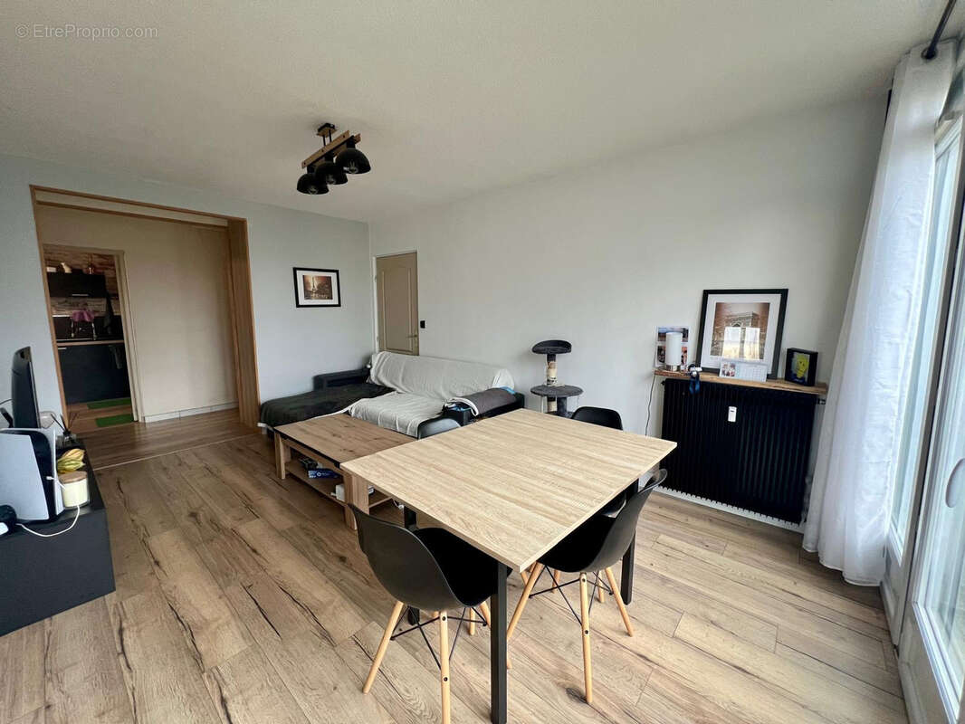 Appartement à QUETIGNY