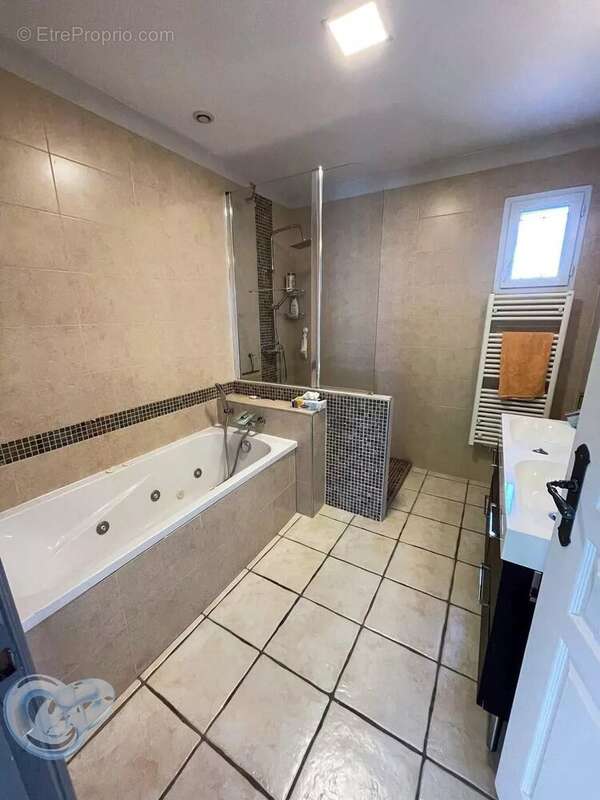 SAULT (84) Maison plain-pied avec vue sur le Mont Ventoux – 170 m² habitables – Parcelle de 3101 m² - photo 10