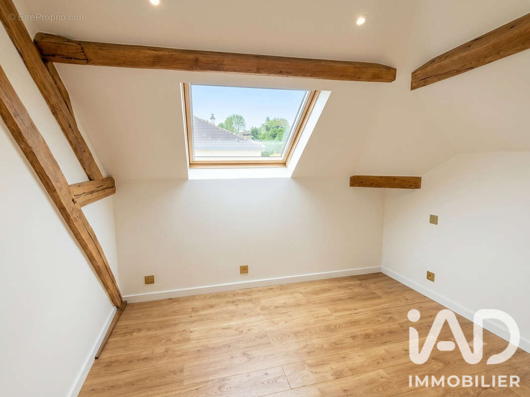 Appartement 52 m² à Margny-Les-Compiegne  - photo 2