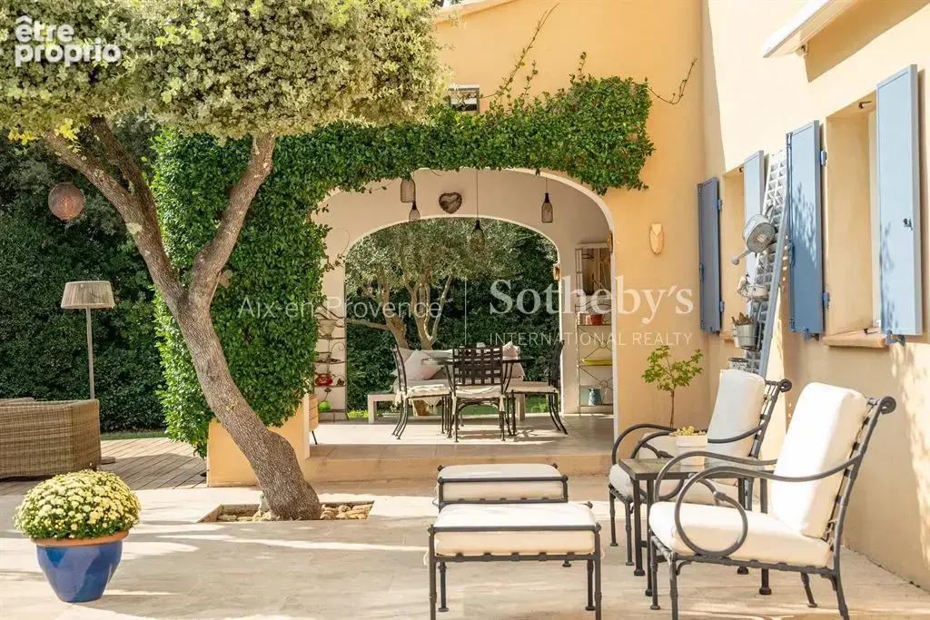 Maison Provençale moderne avec vue exceptionnelle sur la Sainte-Victoire - photo 6