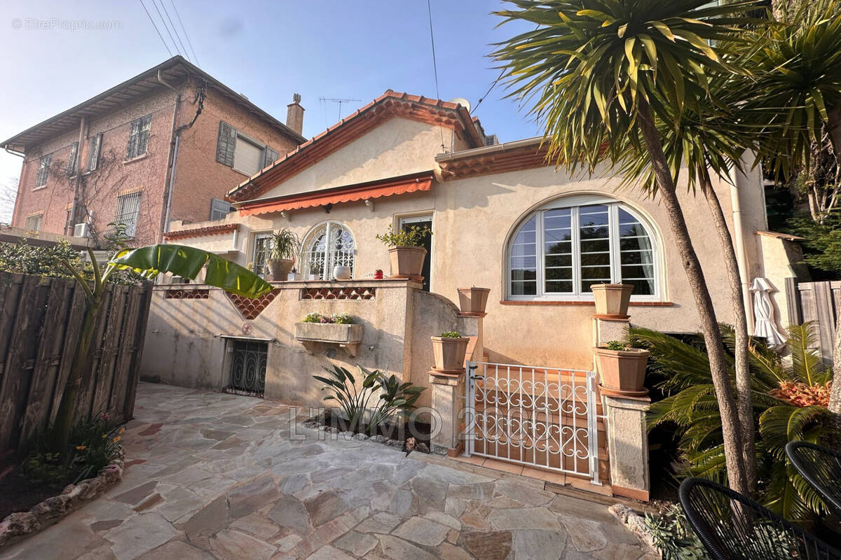 Maison à ANTIBES