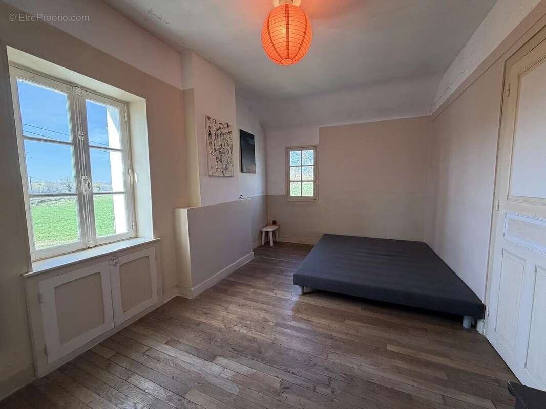 Maison à SAINT-HONORE-LES-BAINS