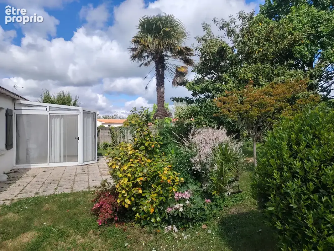 Maison de plain-pied avec jardin, garage et véranda, à 15 km des plages - photo 8