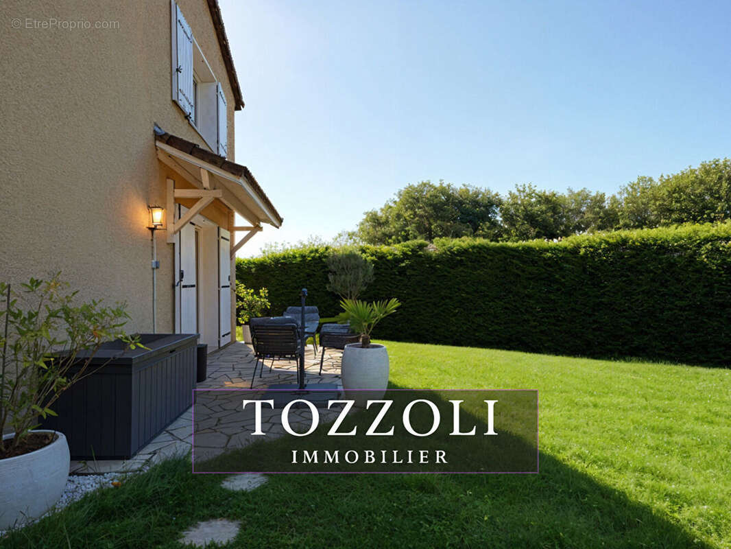 Maison à VILLEFONTAINE