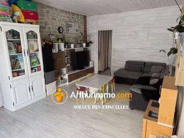 Maison à MARTIGNE-FERCHAUD