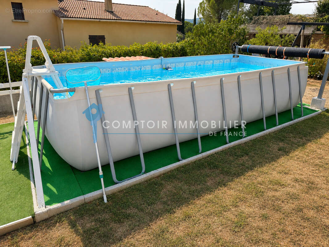 Villa de plain-pied de 97 m2 avec garage, terrasse couverte et terrain clos de 770 m2   Vallon-Pont-d'Arc - photo 14