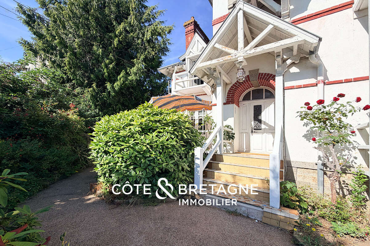 Maison à saint-brieuc saint-michel, garage, jardin, trois chambres  réf : 2026133 - photo 2
