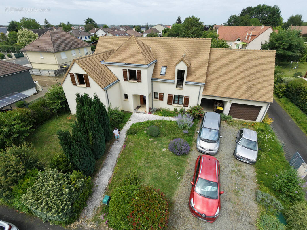 Maison à LAIGNE-EN-BELIN