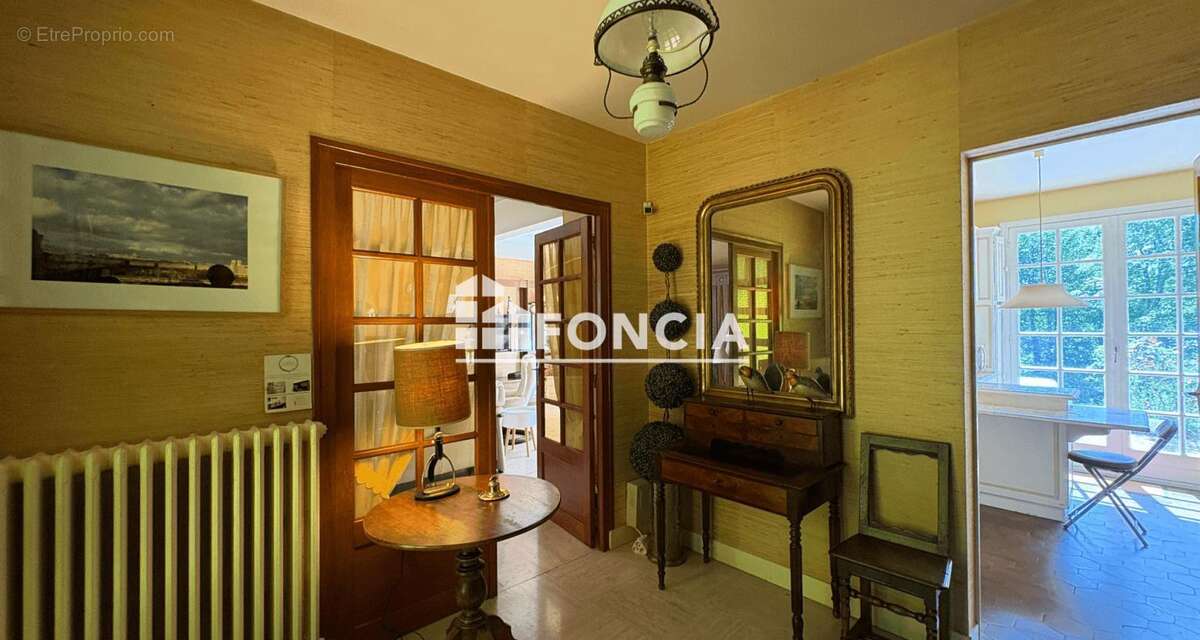 Maison à MORANCEZ