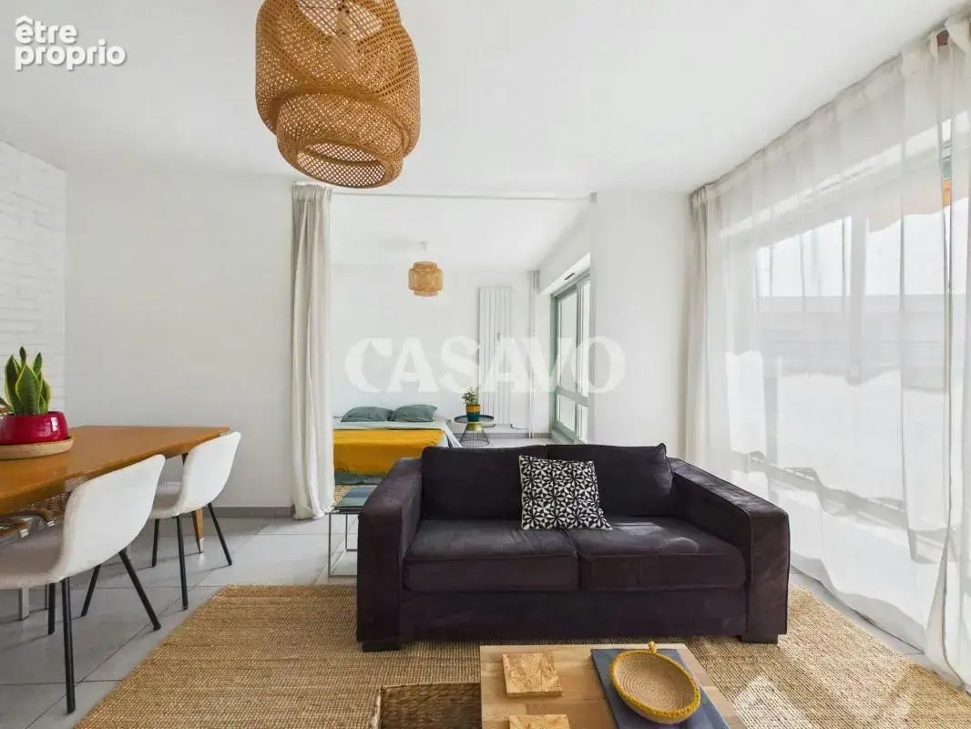 Vente Appartement 2 pièces de 50m² - 33290 Blanquefort - photo 2