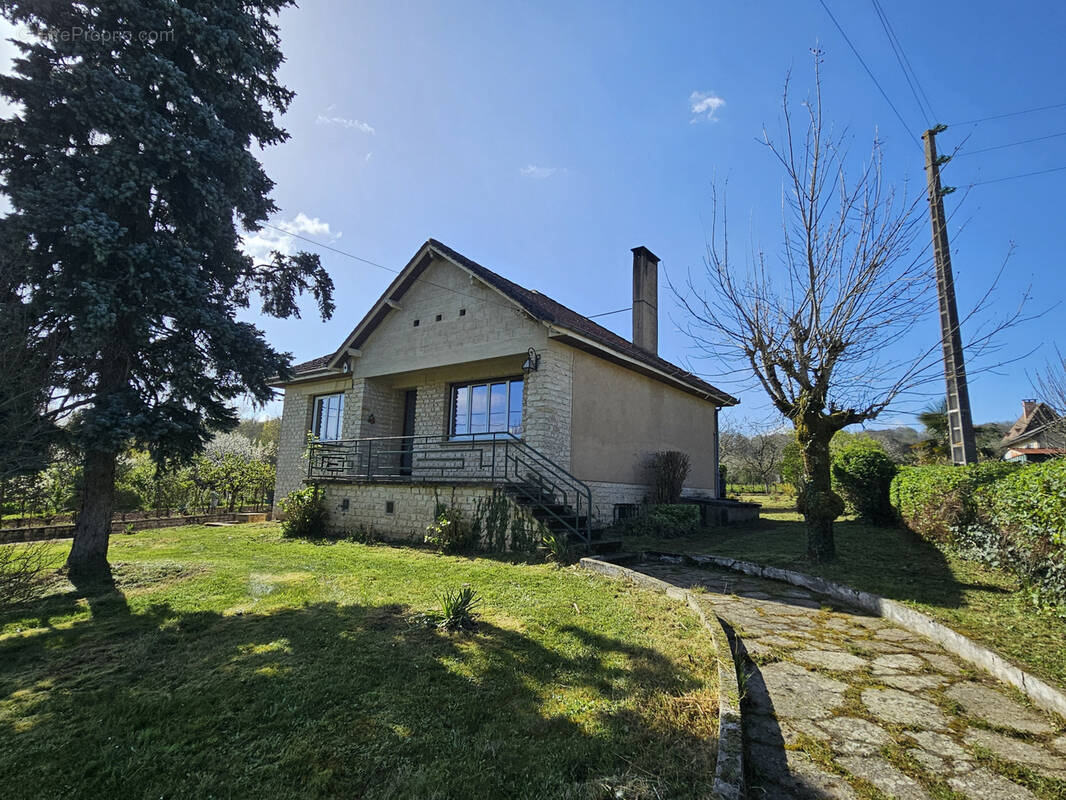 Maison à SARLAT-LA-CANEDA