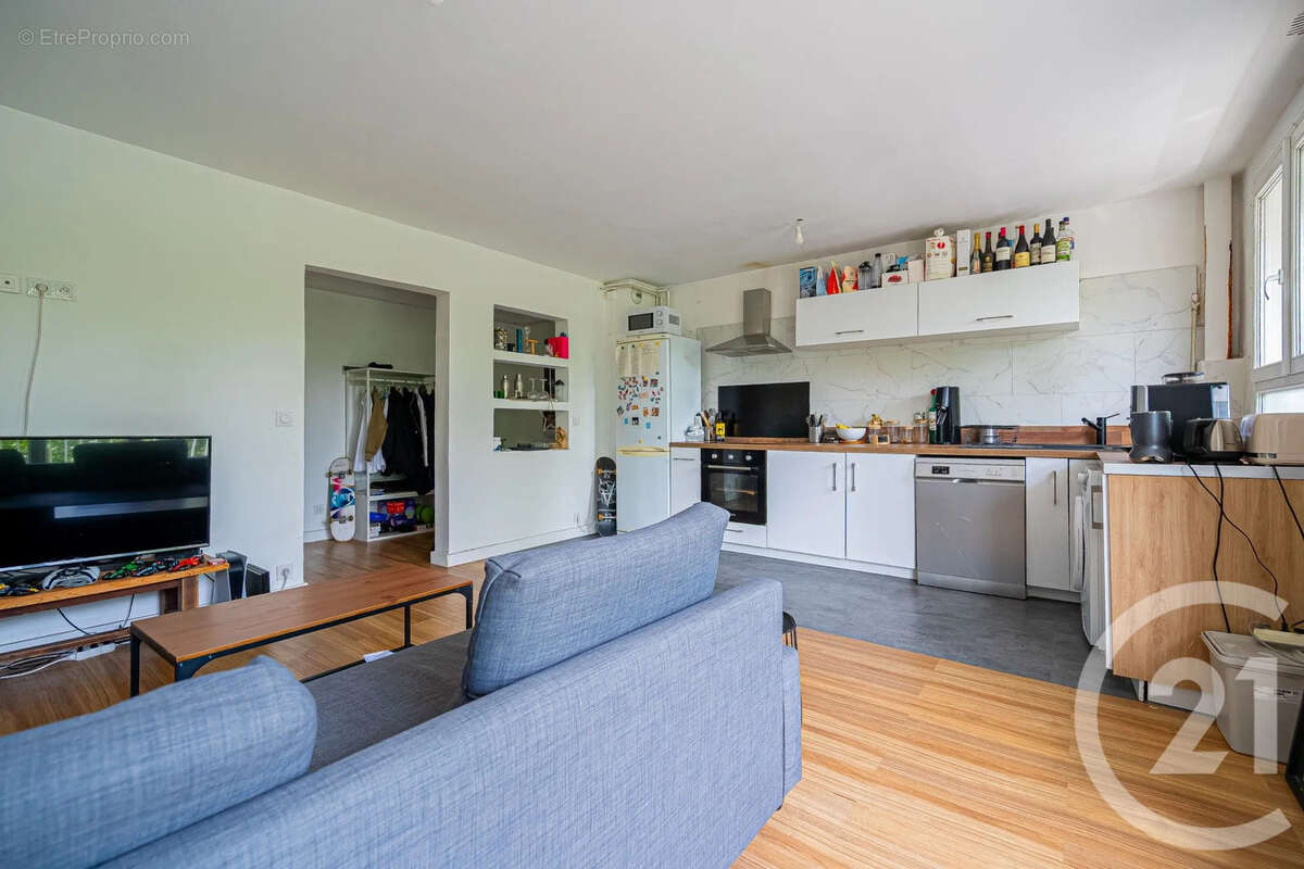 Appartement à CLICHY