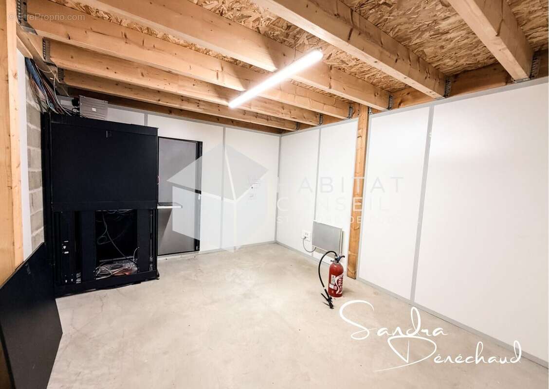 Commerce à CAVIGNAC