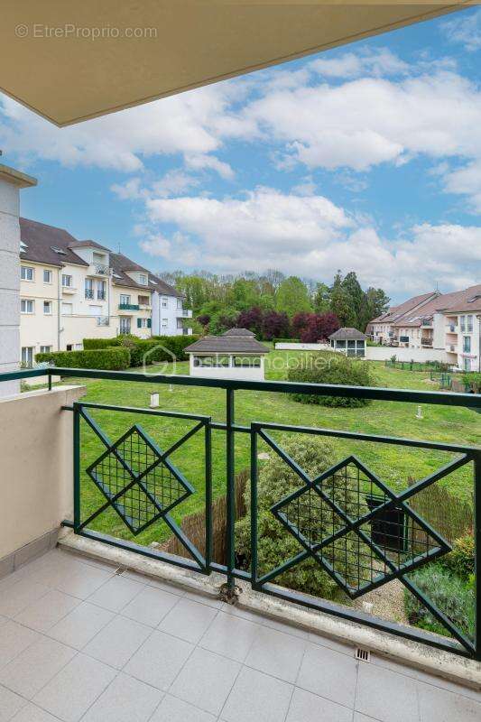 Appartement à CLAYE-SOUILLY