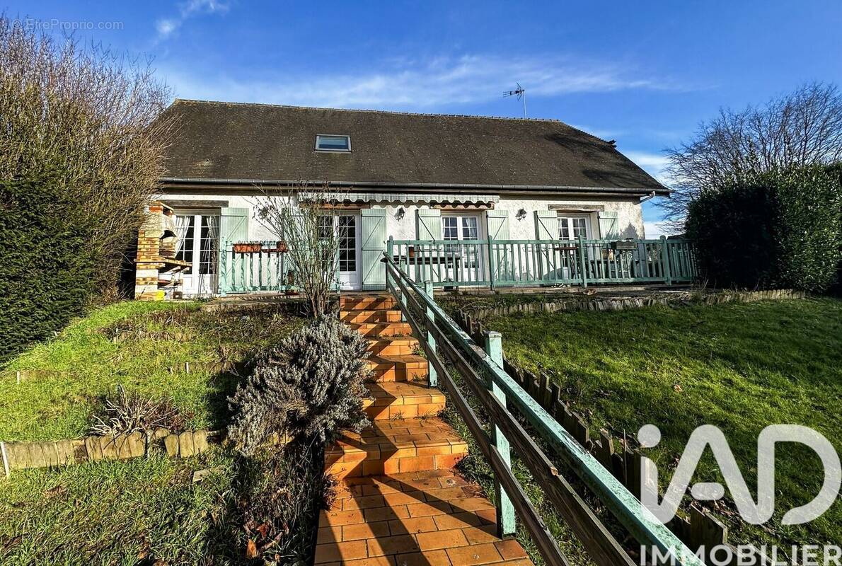 Photo 1 - Maison à LES VENTES