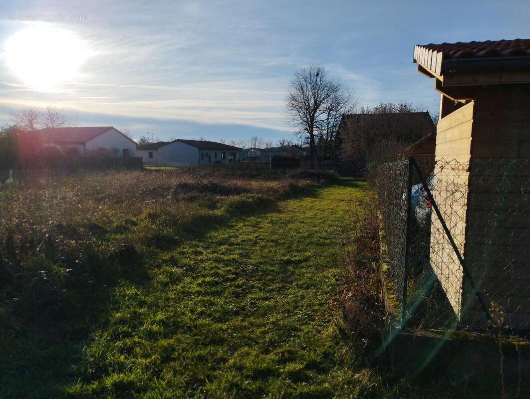 Terrain à CLERMONT-FERRAND