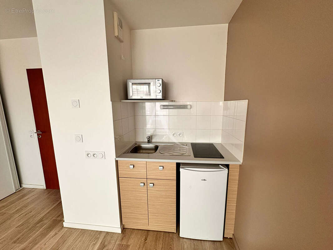 Appartement à AVRILLE