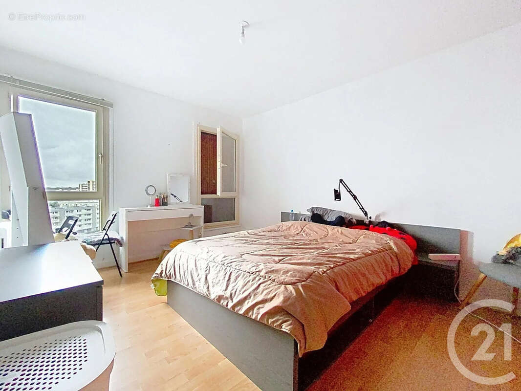 Appartement à LE MEE-SUR-SEINE