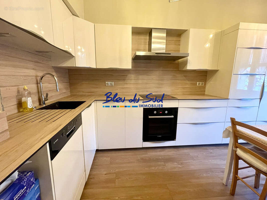 Cuisine - Maison à VERNET-LES-BAINS