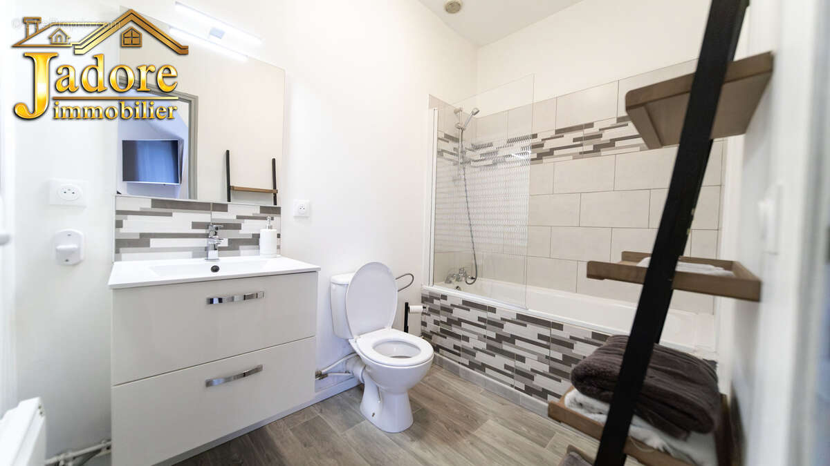 Lot de 5 appartement refaits a neuf ! - photo 17