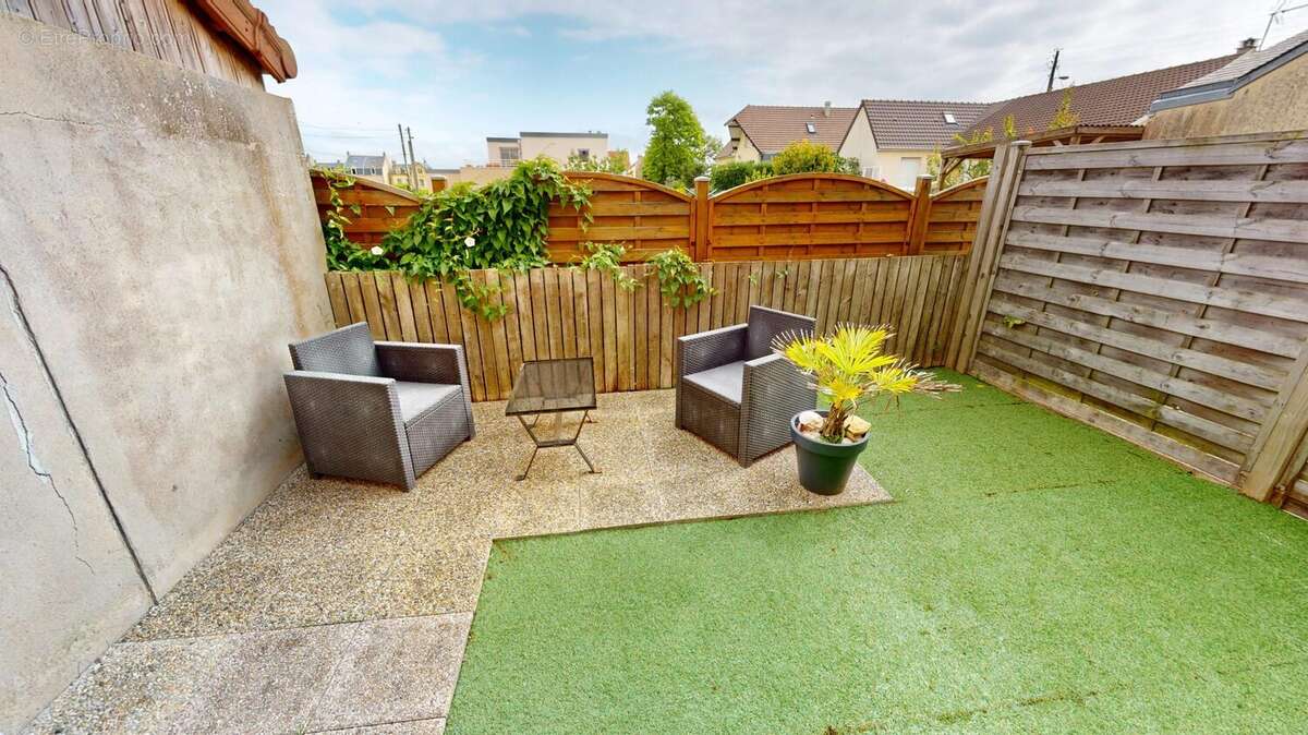 Maison 86 m² à Saint-Aubin-Sur-Mer  - photo 3