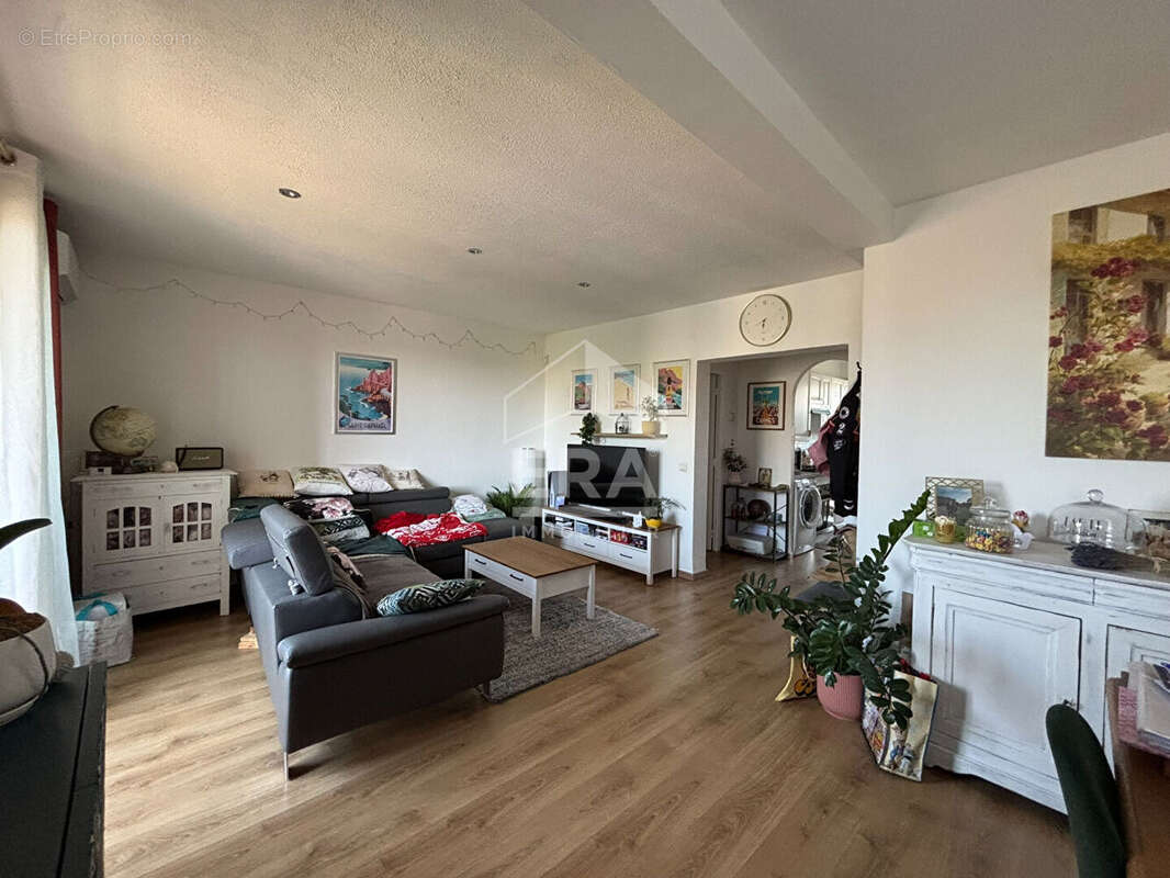 Fréjus Plage ? Appartement 4 pièces de 68 m² avec parking et cave - photo 4