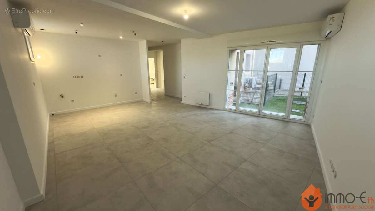 Appartement à BUSSY-SAINT-GEORGES