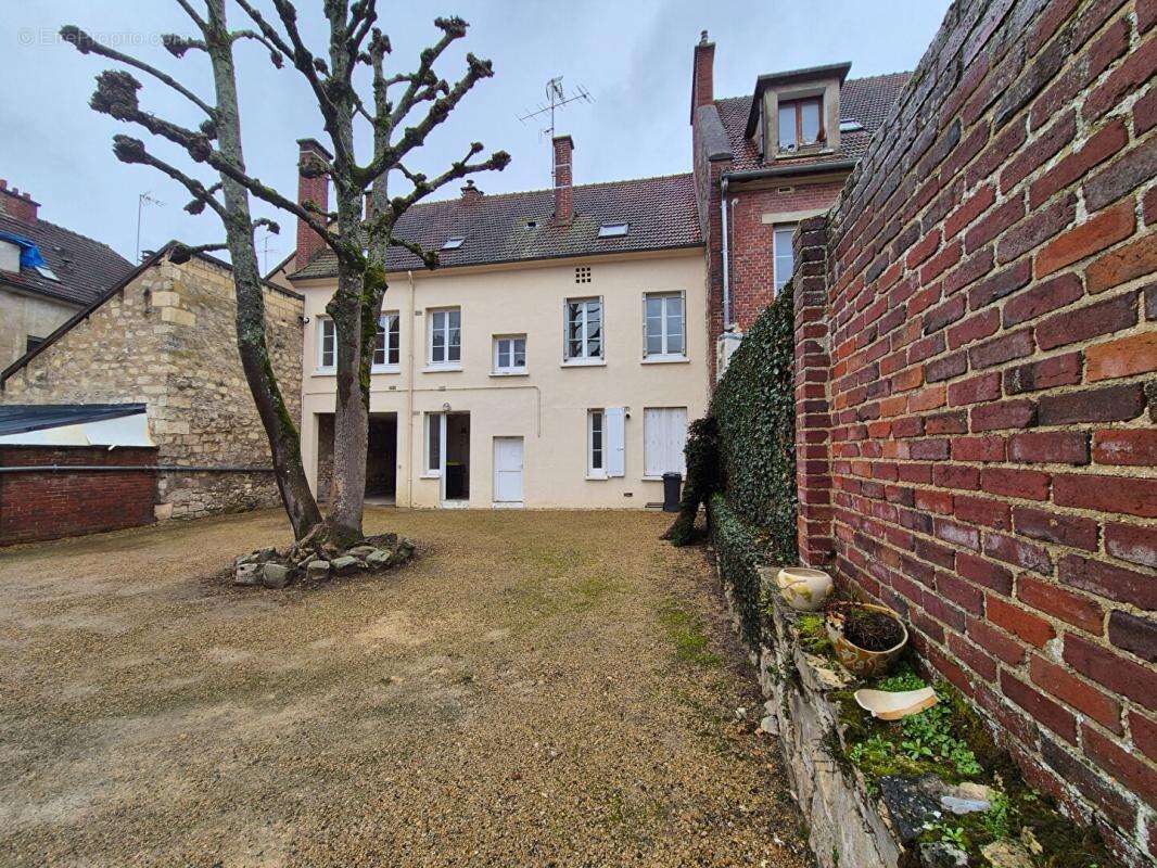 Appartement à CREPY-EN-VALOIS