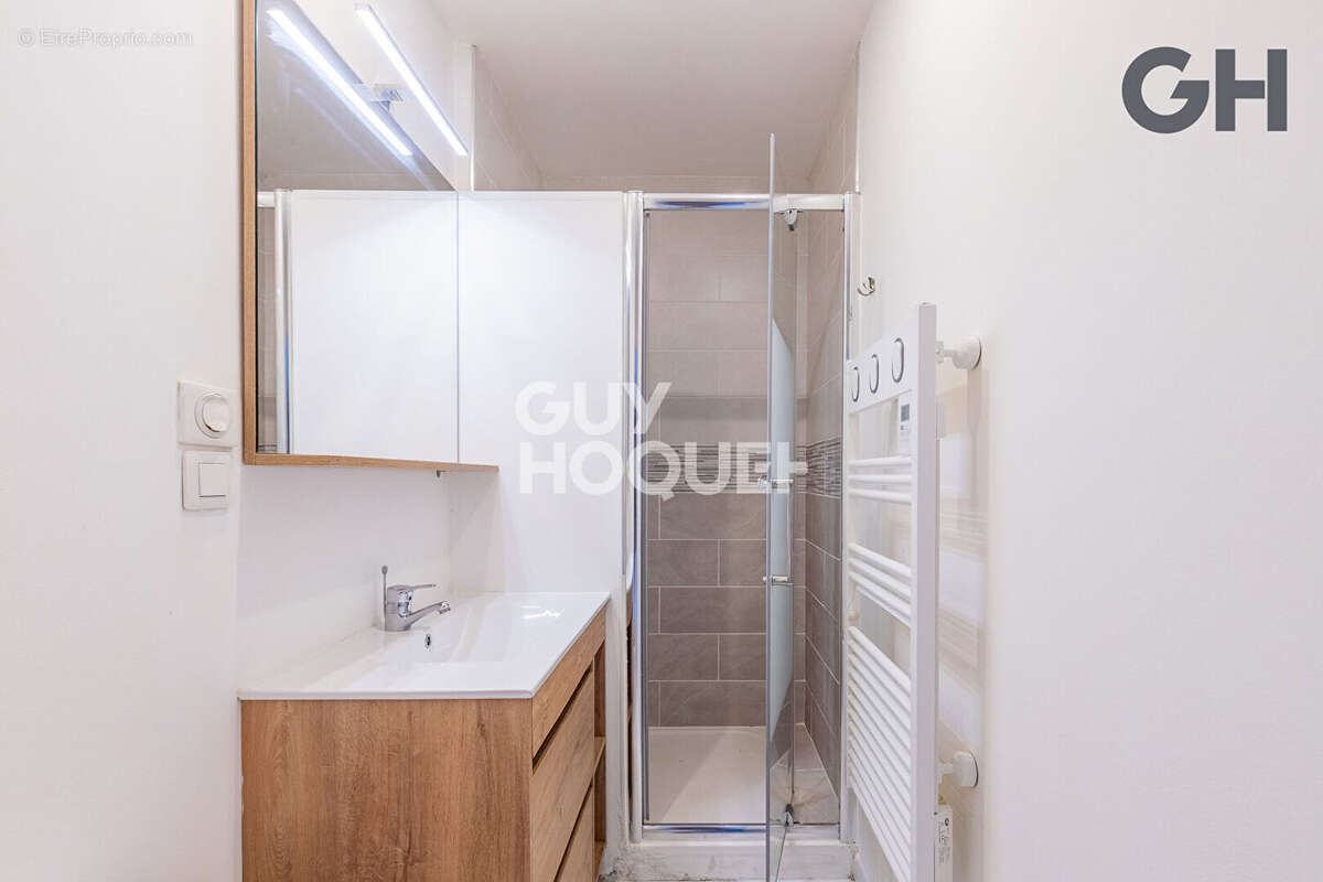 Appartement à CORBEIL-ESSONNES