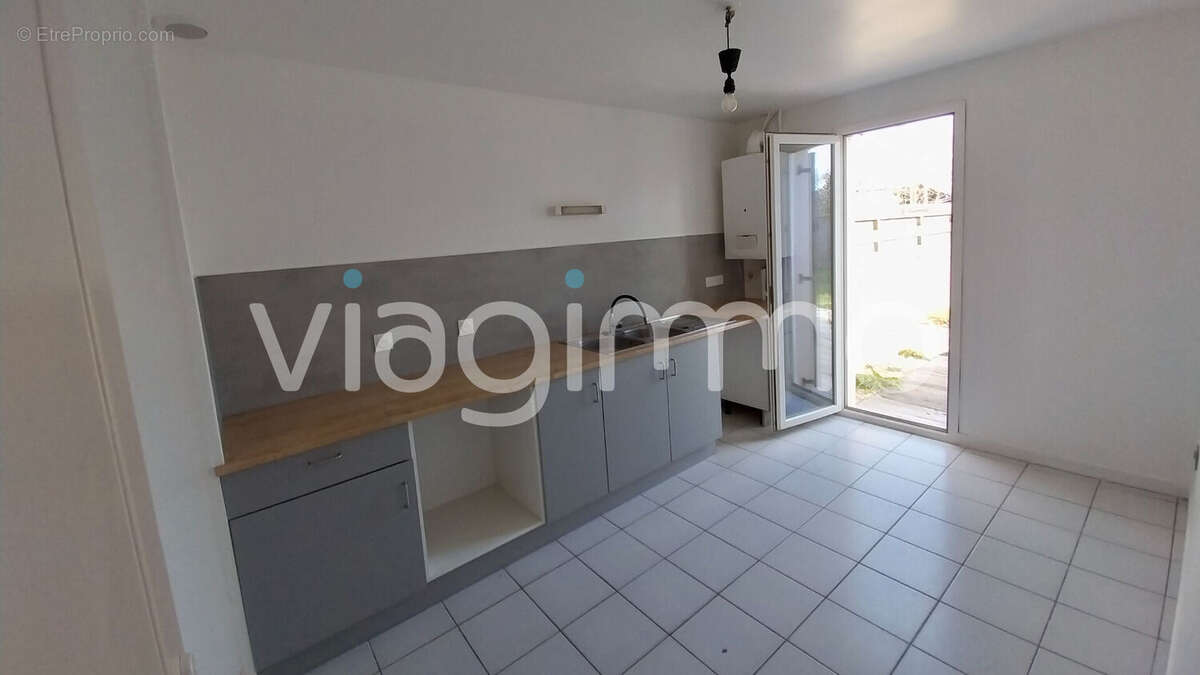 Maison CHALLANS  5 pièces RARE en Viager libre - photo 4