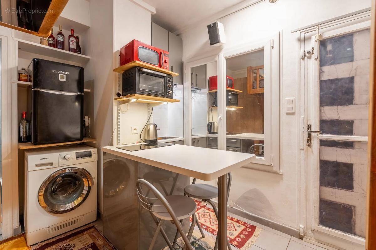 Appartement à PARIS-20E